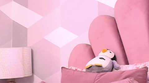 Kylie jl online show from March 5, 3:04 am