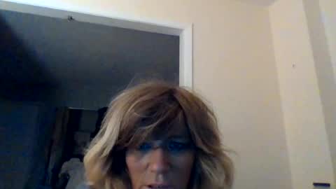 kym12672 online show from June 21, 3:24 am