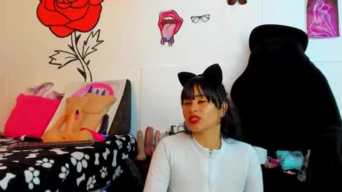 call me kim  online show from December 14, 5:03 pm