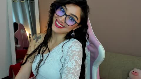 Kym Giraldo online show from January 15, 7:59 am