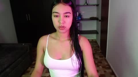 Kyra  online show from April 8, 2:42 pm