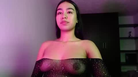 Kyra  online show from March 25, 1:29 pm