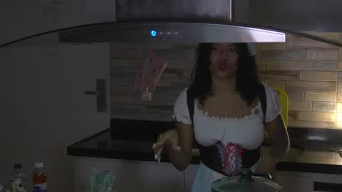 Snapshot of kyria__1 chatting on October 3, 11:13 pm schedule 300 pm - 1100pm colombia time online show from October 3, 11:13 pm