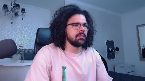 KysonRhodes online show from December 22, 6:31 am