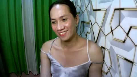 kyutshyne online show from March 25, 8:26 pm