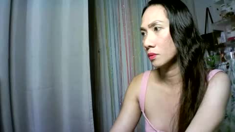 kyutshyne online show from February 15, 5:50 pm