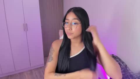 IG  online show from February 12, 4:49 am