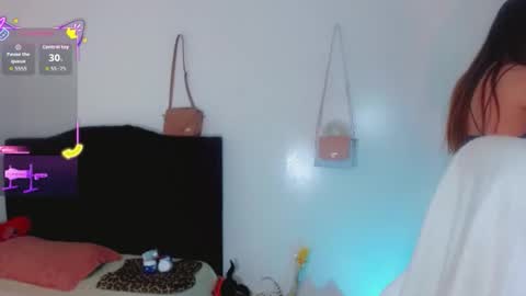 Snapshot of la_ratona_1 chatting on October 20, 7:08 pm AriSaray online show from October 20, 7:08 pm