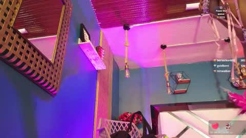 Cris  online show from February 21, 11:35 am