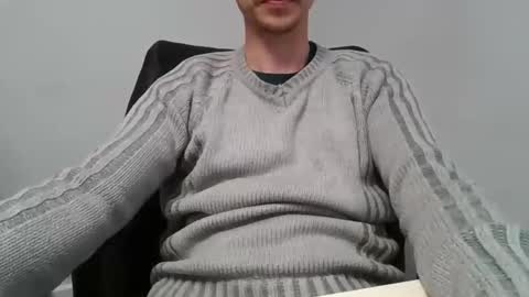labelette007 online show from April 29, 2:33 pm