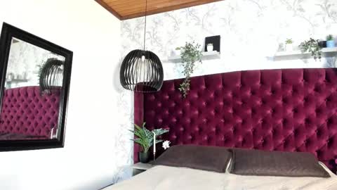 labrinthteasing online show from March 17, 1:16 pm