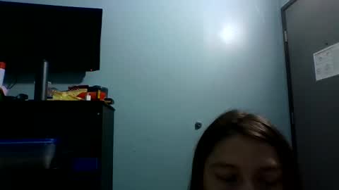 laceieizlaced online show from April 17, 4:48 am