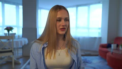 Kate online show from June 1, 5:09 am