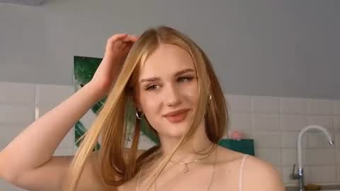Kate online show from July 10, 7:46 am