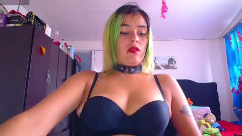 Valentina online show from May 12, 8:18 pm