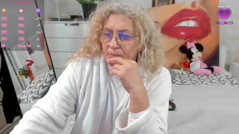 diana online show from January 22, 11:45 am