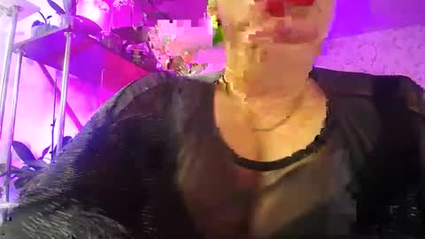 Lady Gloria online show from March 28, 9:22 am