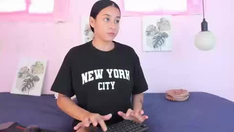 Snapshot of lady_rossee chatting on September 16, 2:31 pm Leidy online show from September 16, 2:31 pm