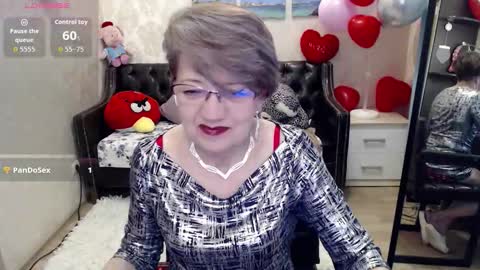 Diana online show from February 20, 1:24 pm