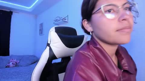  Lady  online show from January 14, 3:14 am