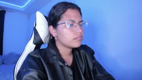  Lady  online show from February 27, 7:08 am