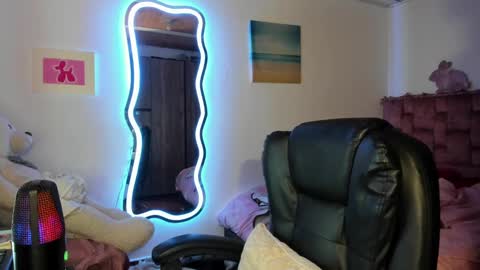 leidy daniela online show from March 3, 7:43 am