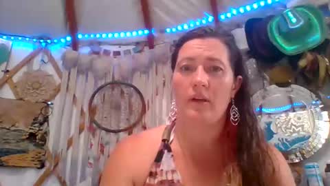 ladyj369 online show from April 14, 2:26 am