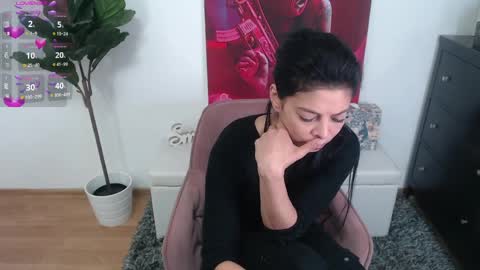 Lia online show from April 5, 4:42 am