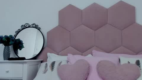 Lia online show from February 24, 6:16 am