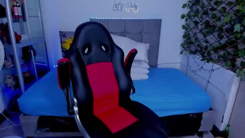 Snapshot of ladysexy_hot19 chatting on September 11, 4:25 am Ladysexy hot19 online show from September 11, 4:25 am