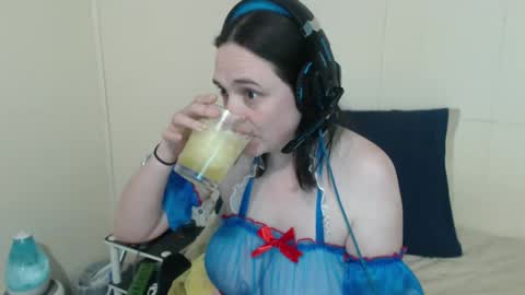 LadySlate online show from January 21, 5:38 am