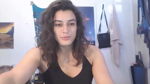 Sara Florez online show from September 15, 3:30 am