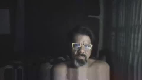 La Genova esta Dura beard boy male dick mastubate latinosexy latinohot latino glasses mature strong stronglegs online show from December 12, 6:14 am