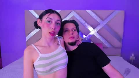 Snapshot of laia_and_damian chatting on September 16, 8:12 pm laia_and_damian online show from September 16, 8:12 pm