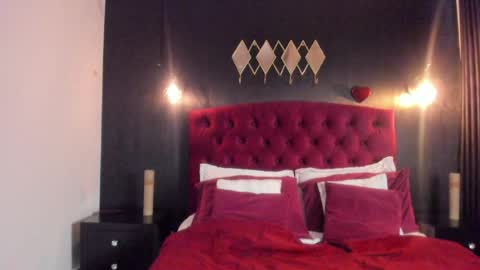 Laia  online show from April 9, 11:49 am