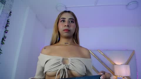 Snapshot of lailastilwills chatting on September 28, 8:40 pm Laila Stilwills online show from September 28, 8:40 pm