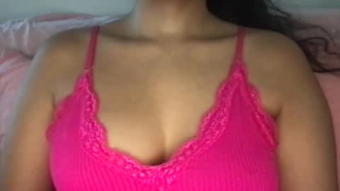 Laila Yousef online show from March 6, 6:59 pm