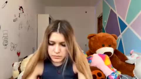 Sophie online show from April 14, 11:24 am