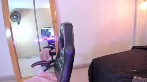 lala_demon online show from February 23, 12:40 pm