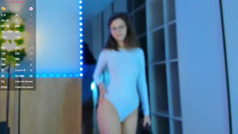 Julia online show from January 16, 8:07 pm