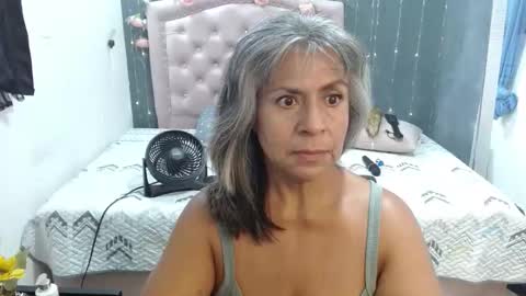 lalisha online show from November 30, 3:57 am