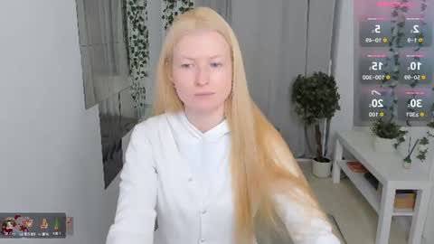Laly online show from July 21, 11:34 am