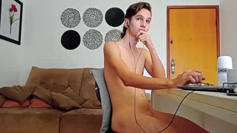 Lemme B online show from July 29, 6:52 pm