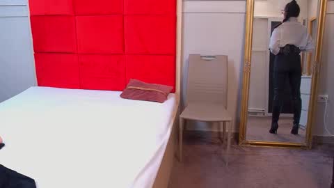 LanaBanner online show from March 28, 8:38 am