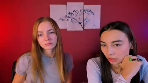 lana_shine_ online show from November 4, 9:43 am