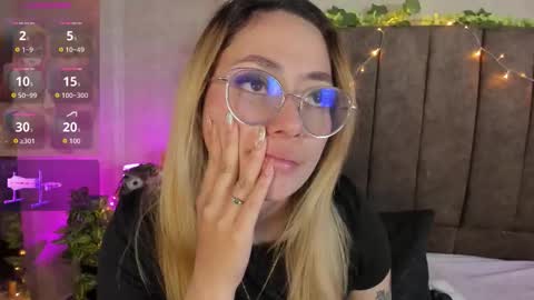 Lana online show from March 3, 7:26 am