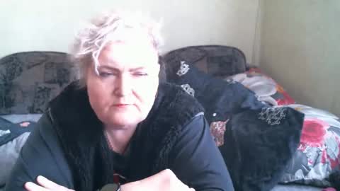 lanacat555 online show from November 5, 9:00 am