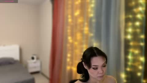 LanaDreamX online show from May 17, 8:51 pm