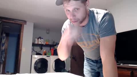 Lance online show from February 12, 12:47 am