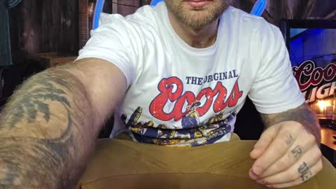 Snapshot of lancehardwood222 chatting on January 13, 2:39 am LANCE online show from January 13, 2:39 am